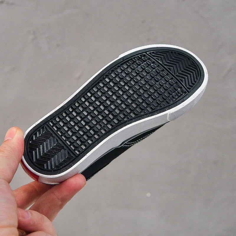 Kid Sneakers 2025 Summer New Kids Canvas Shoe Small Medium Large Kid Shoe Allmatch Women Sneaker Boy Shoes Parent-child Shoes